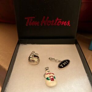 Lucky curling charms